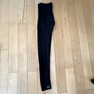 Celeb approved SET ACTIVE leggings!